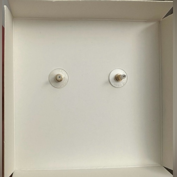 Disney BaubleBar Mickey Pumpkin Pie
Studs • NWT - Picture 4 of 9